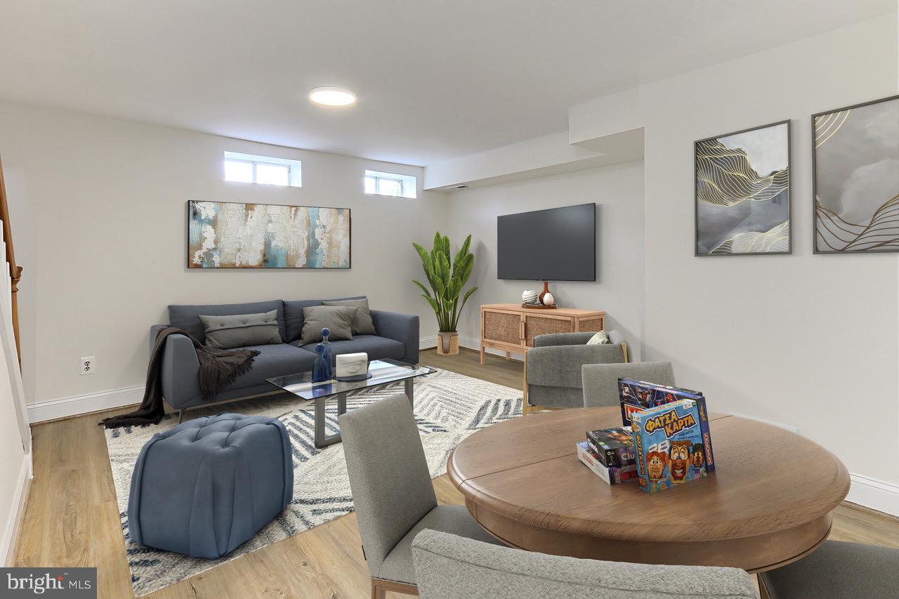 3752 KELLER AVE, ALEXANDRIA, Virginia 22302, 2 Bedrooms Bedrooms, ,2 BathroomsBathrooms,Residential,For sale,3752 KELLER AVE,VAAX2041548 MLS # VAAX2041548