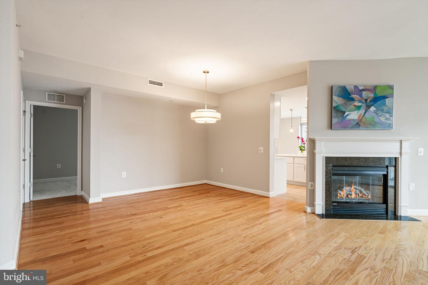 11990 MARKET ST #1311, RESTON, Virginia 20190, 2 Bedrooms Bedrooms, ,2 BathroomsBathrooms,Residential,For sale,11990 MARKET ST #1311,VAFX2221786 MLS # VAFX2221786