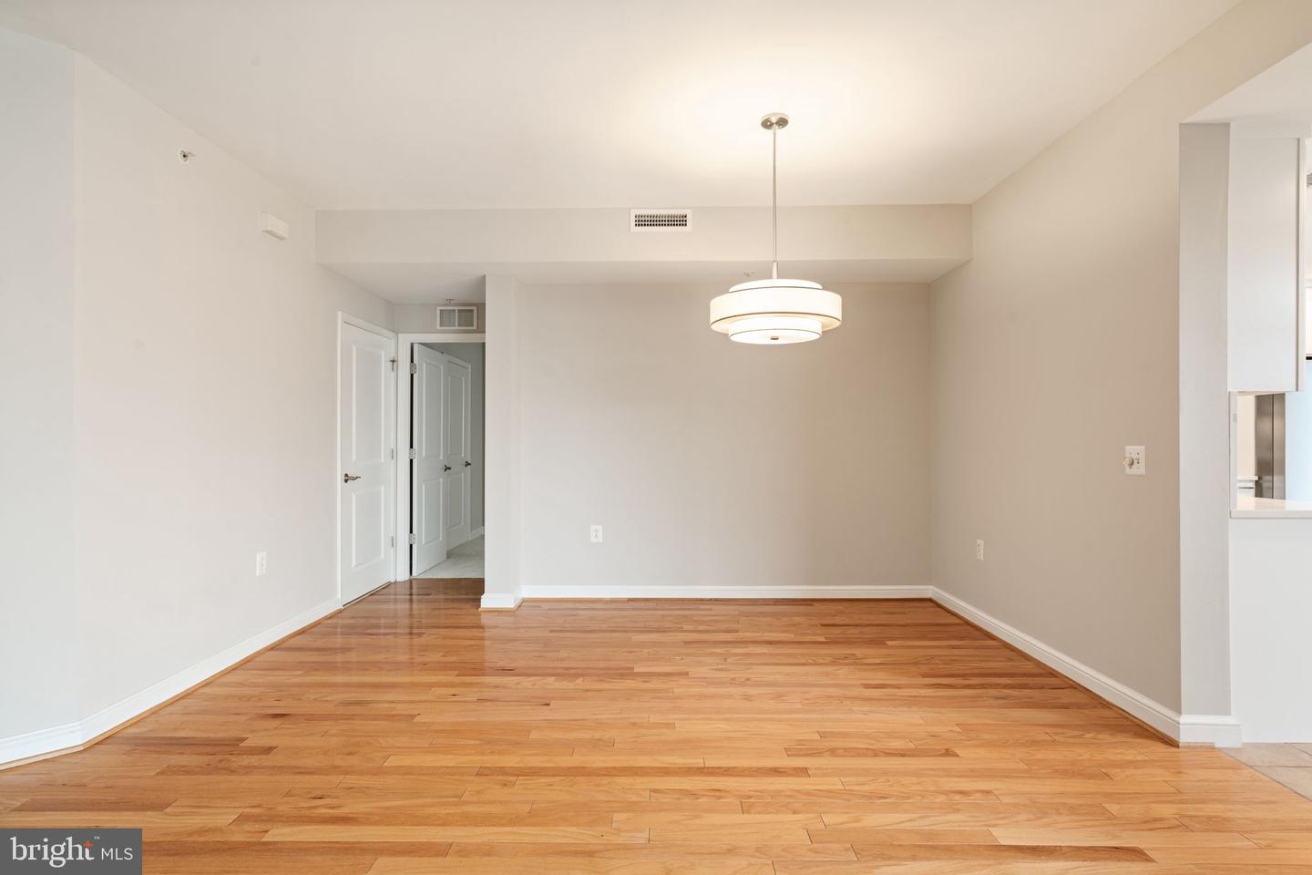 11990 MARKET ST #1311, RESTON, Virginia 20190, 2 Bedrooms Bedrooms, ,2 BathroomsBathrooms,Residential,For sale,11990 MARKET ST #1311,VAFX2221786 MLS # VAFX2221786