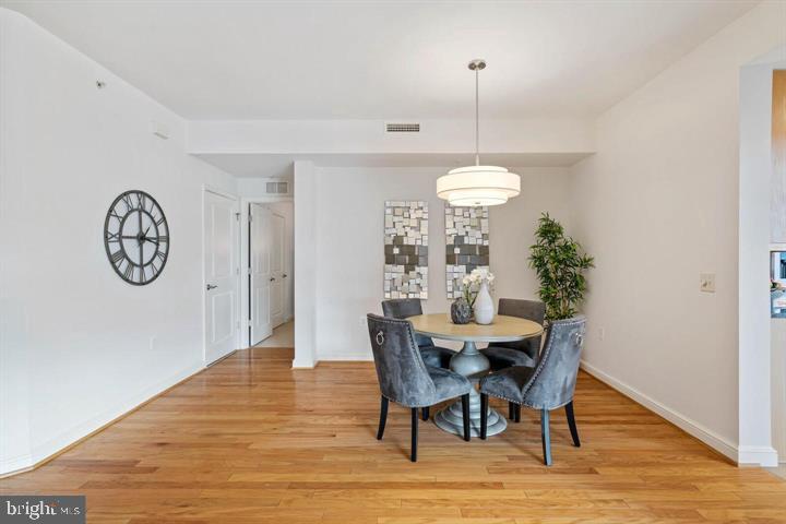 11990 MARKET ST #1311, RESTON, Virginia 20190, 2 Bedrooms Bedrooms, ,2 BathroomsBathrooms,Residential,For sale,11990 MARKET ST #1311,VAFX2221786 MLS # VAFX2221786
