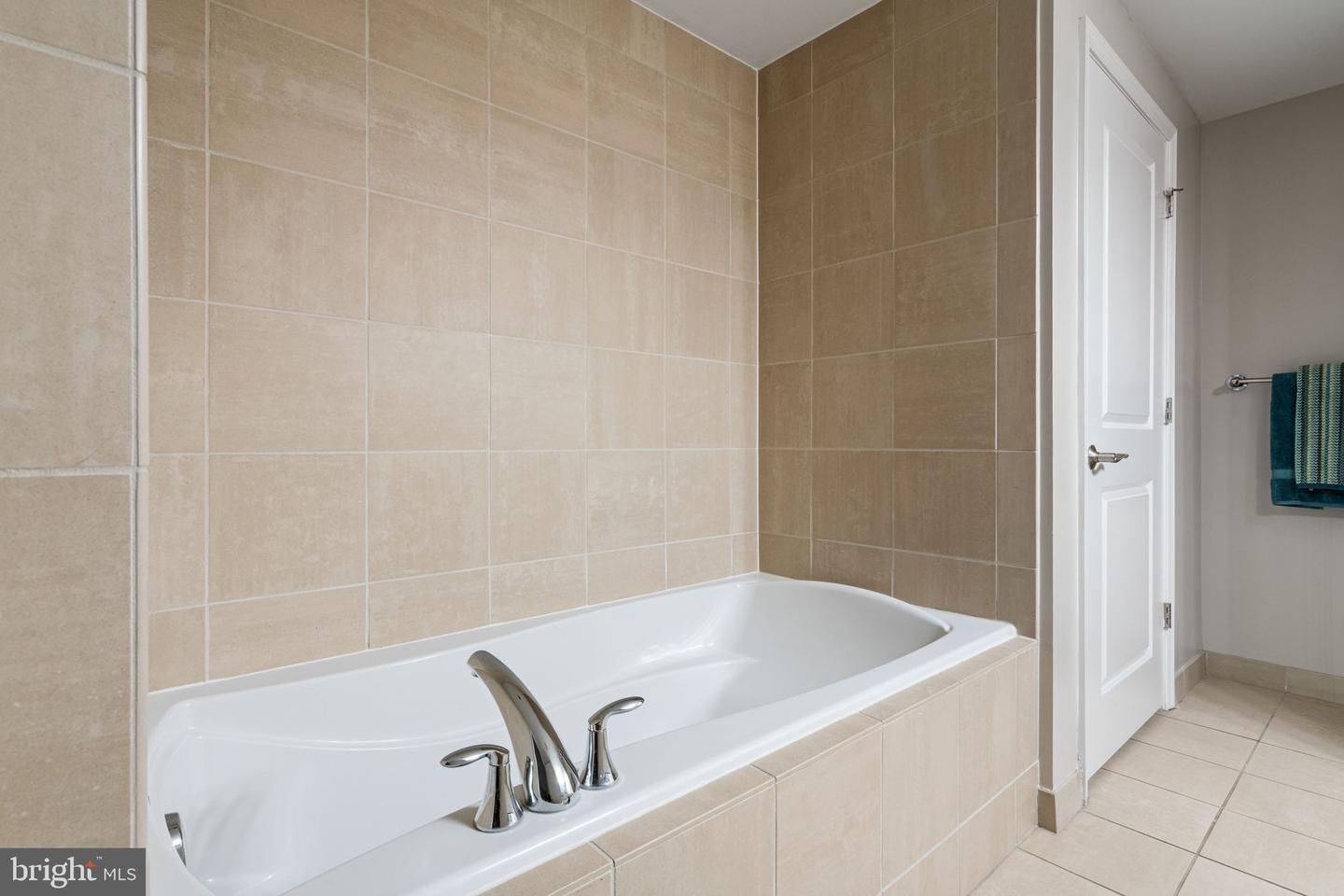 11990 MARKET ST #1311, RESTON, Virginia 20190, 2 Bedrooms Bedrooms, ,2 BathroomsBathrooms,Residential,For sale,11990 MARKET ST #1311,VAFX2221786 MLS # VAFX2221786