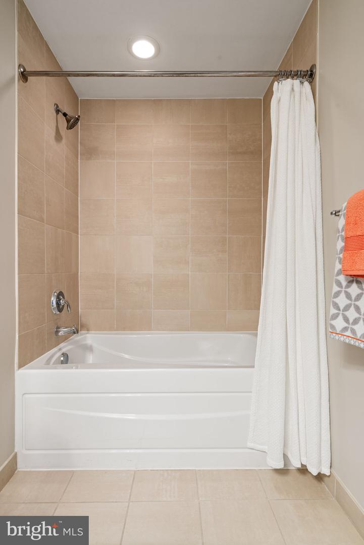 11990 MARKET ST #1311, RESTON, Virginia 20190, 2 Bedrooms Bedrooms, ,2 BathroomsBathrooms,Residential,For sale,11990 MARKET ST #1311,VAFX2221786 MLS # VAFX2221786