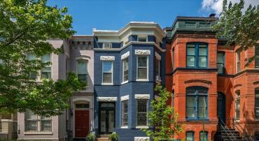 14 10TH ST NE, WASHINGTON, District Of Columbia 20002, 5 Bedrooms Bedrooms, ,3 BathroomsBathrooms,Residential,For sale,14 10TH ST NE,DCDC2185560 MLS # DCDC2185560