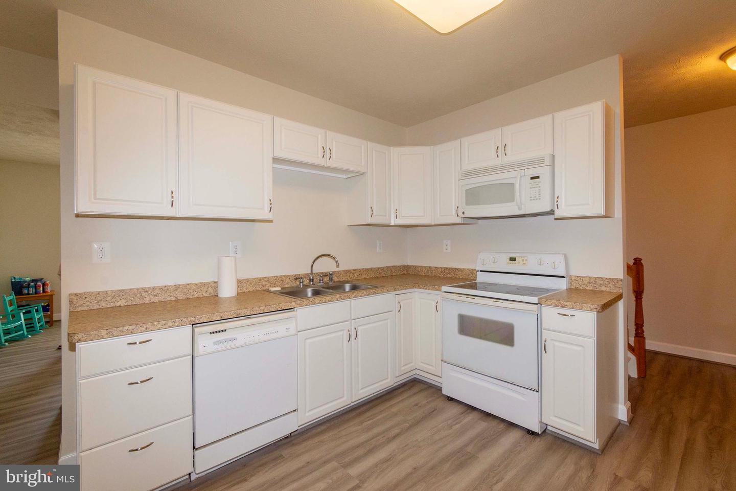 7204 MORRIS RD, SPOTSYLVANIA, Virginia 22551, 4 Bedrooms Bedrooms, ,3 BathroomsBathrooms,Farm,For sale,7204 MORRIS RD,VASP2032734 MLS # VASP2032734