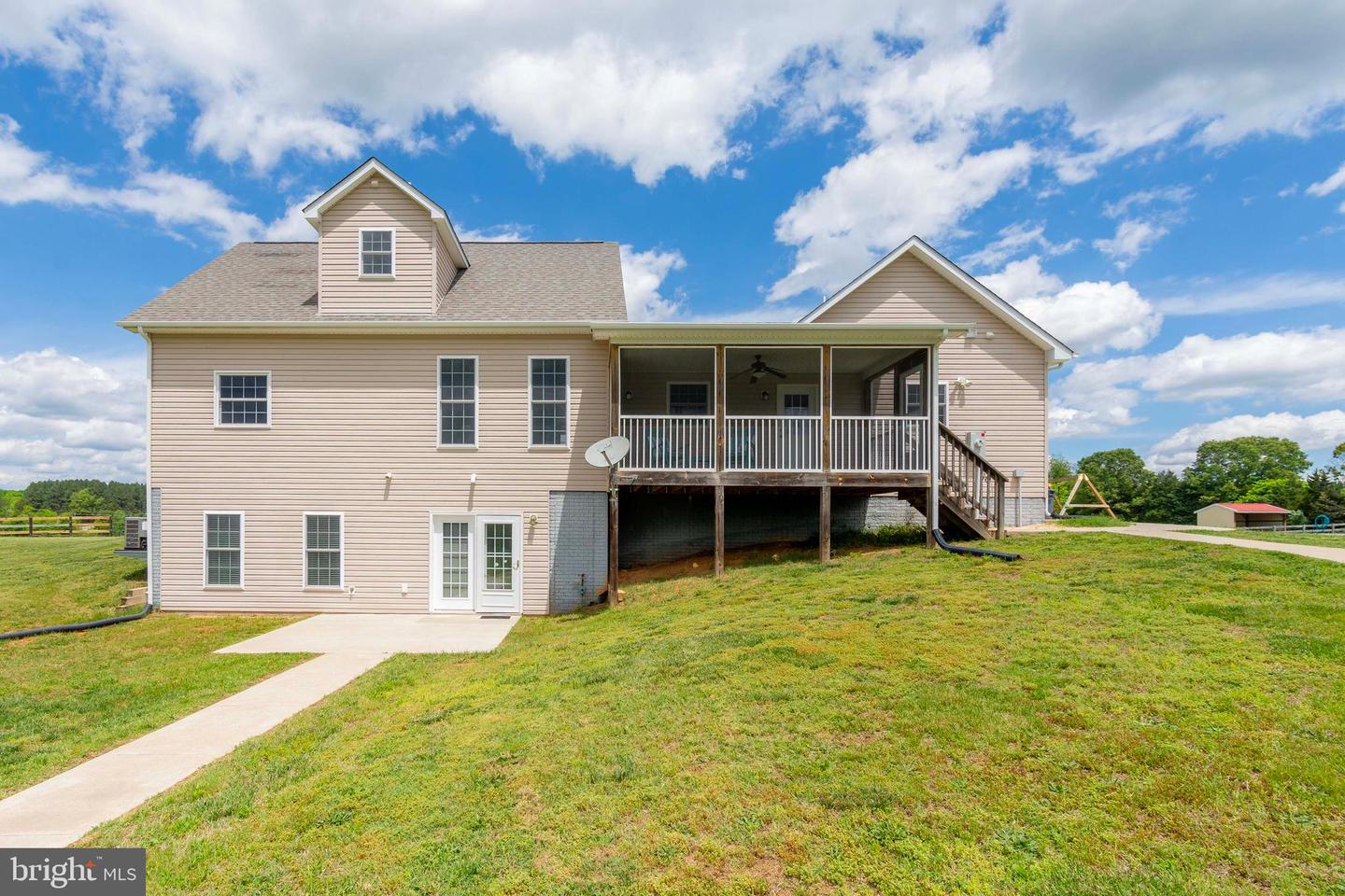 7204 MORRIS RD, SPOTSYLVANIA, Virginia 22551, 4 Bedrooms Bedrooms, ,3 BathroomsBathrooms,Farm,For sale,7204 MORRIS RD,VASP2032734 MLS # VASP2032734