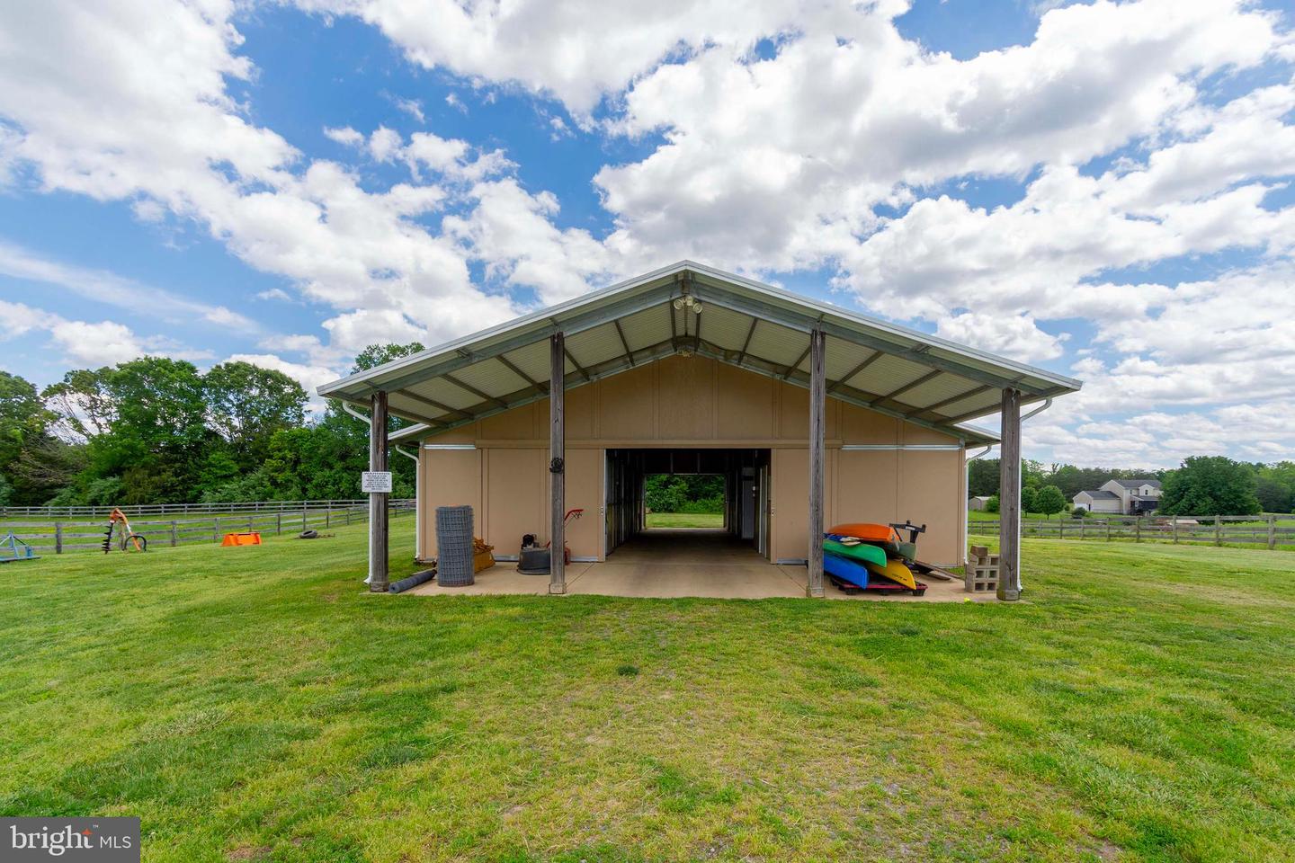 7204 MORRIS RD, SPOTSYLVANIA, Virginia 22551, 4 Bedrooms Bedrooms, ,3 BathroomsBathrooms,Farm,For sale,7204 MORRIS RD,VASP2032734 MLS # VASP2032734