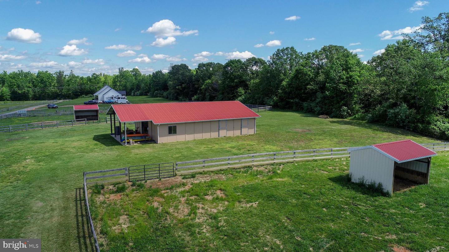 7204 MORRIS RD, SPOTSYLVANIA, Virginia 22551, 4 Bedrooms Bedrooms, ,3 BathroomsBathrooms,Farm,For sale,7204 MORRIS RD,VASP2032734 MLS # VASP2032734
