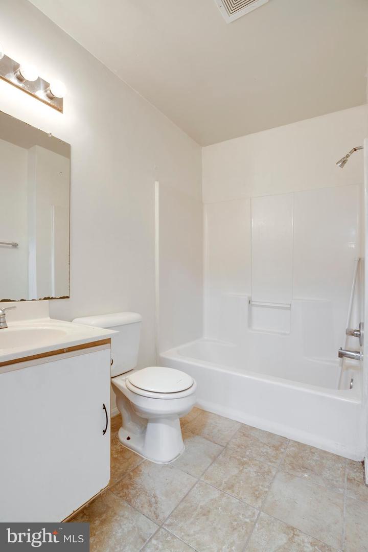 40 SMOKEWOOD CT #200, STAFFORD, Virginia 22554, 3 Bedrooms Bedrooms, ,2 BathroomsBathrooms,Residential,For sale,40 SMOKEWOOD CT #200,VAST2036044 MLS # VAST2036044