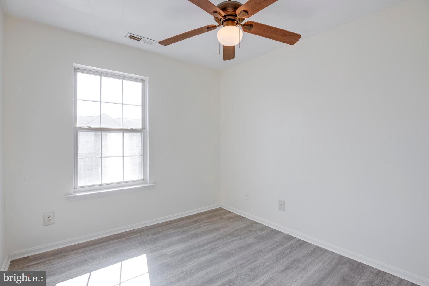 40 SMOKEWOOD CT #200, STAFFORD, Virginia 22554, 3 Bedrooms Bedrooms, ,2 BathroomsBathrooms,Residential,For sale,40 SMOKEWOOD CT #200,VAST2036044 MLS # VAST2036044