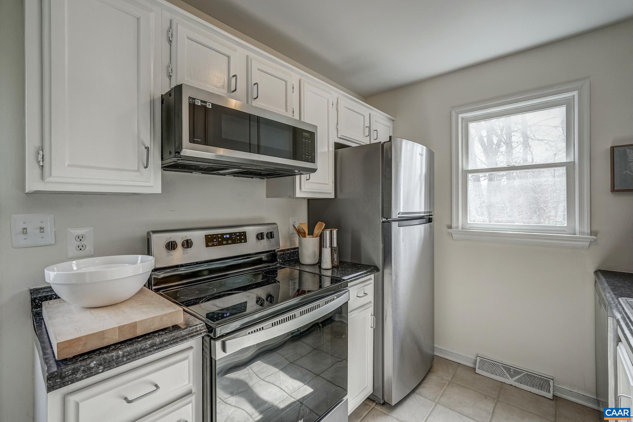3595 JUMPERS RIDGE RD, KESWICK, Virginia 22947, 4 Bedrooms Bedrooms, ,2 BathroomsBathrooms,Residential,3595 JUMPERS RIDGE RD,661750 MLS # 661750