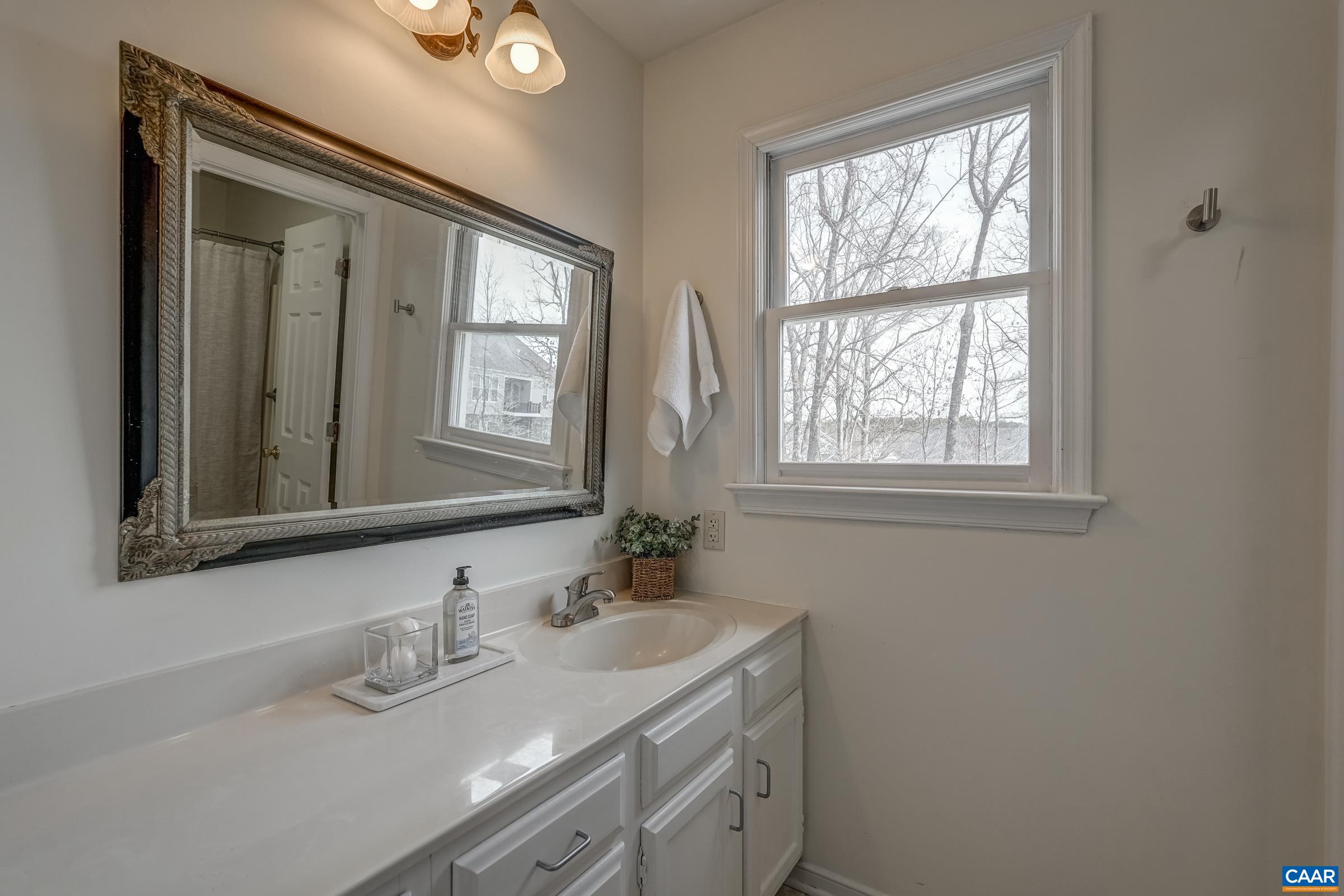 3595 JUMPERS RIDGE RD, KESWICK, Virginia 22947, 4 Bedrooms Bedrooms, ,2 BathroomsBathrooms,Residential,3595 JUMPERS RIDGE RD,661750 MLS # 661750