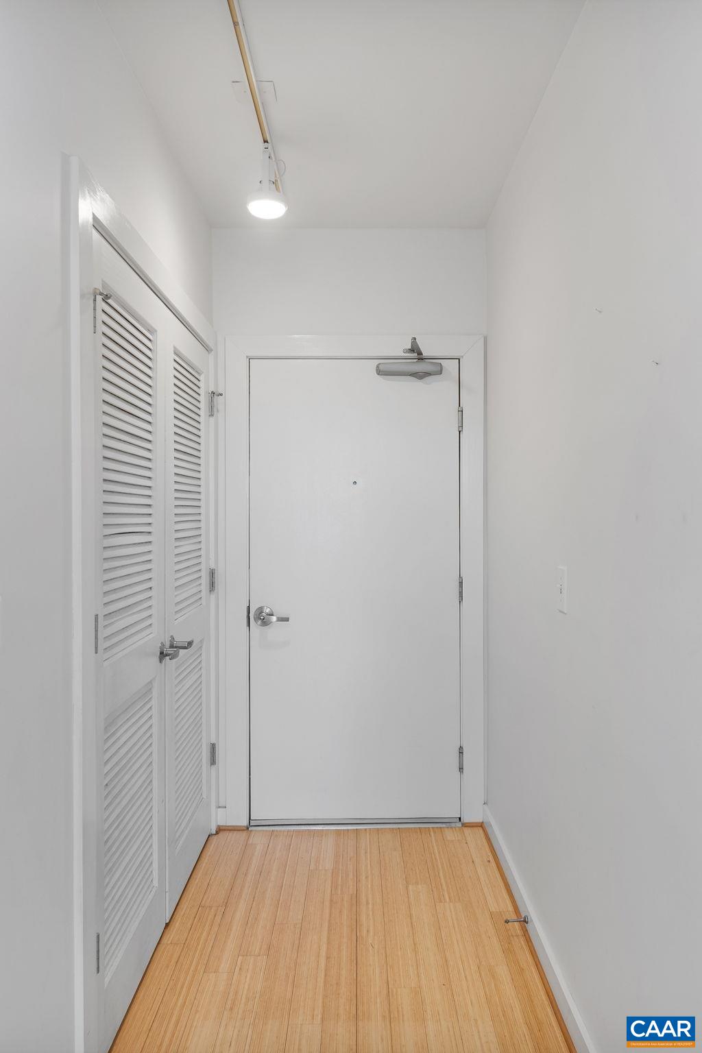 820 EAST HIGH ST, CHARLOTTESVILLE, Virginia 22902, 1 Bedroom Bedrooms, ,1 BathroomBathrooms,Residential,820 EAST HIGH ST,663439 MLS # 663439