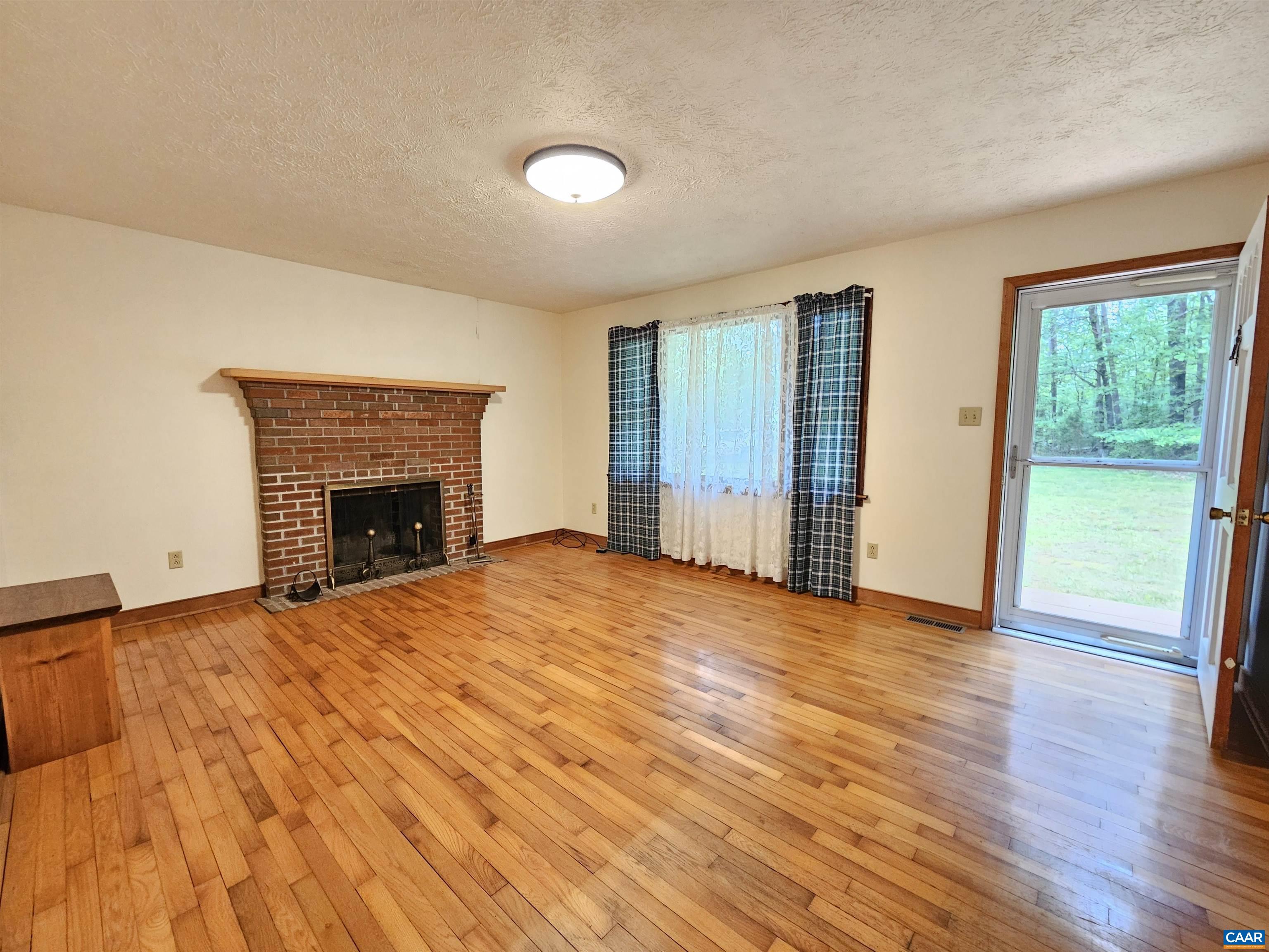 12920 FRANCISCO RD, FARMVILLE, Virginia 23901, 3 Bedrooms Bedrooms, ,1 BathroomBathrooms,Residential,12920 FRANCISCO RD,664173 MLS # 664173