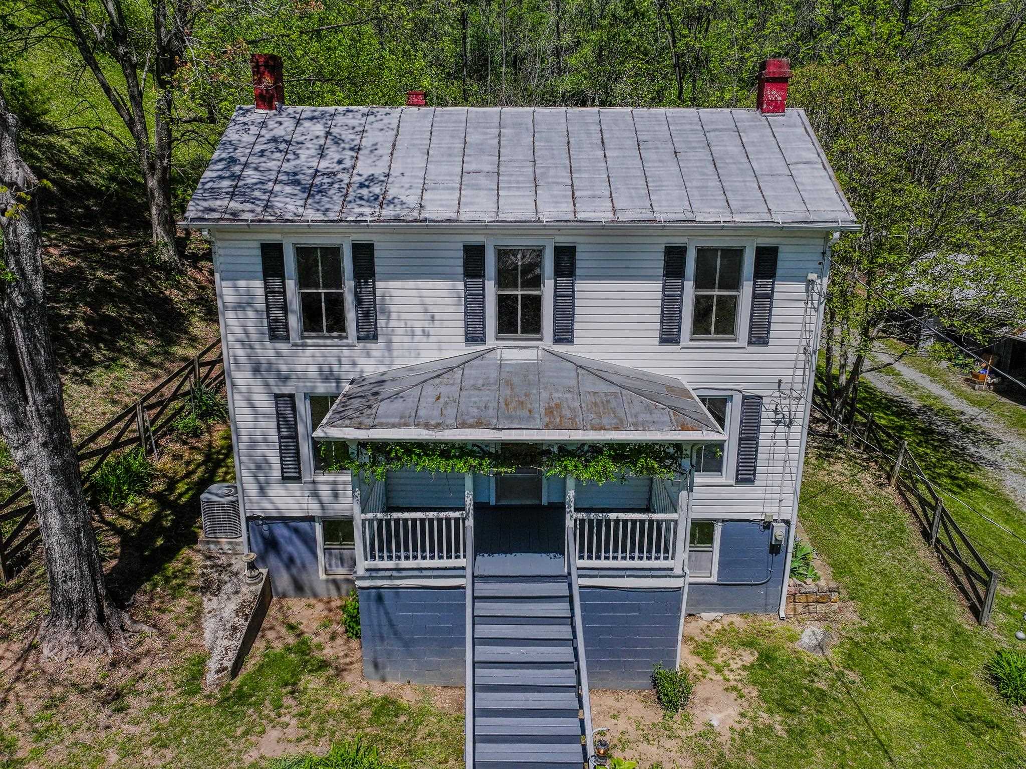 5794 WEST MIDLAND TRL, LEXINGTON, Virginia 24450, 3 Bedrooms Bedrooms, ,1 BathroomBathrooms,Residential,5794 WEST MIDLAND TRL,664190 MLS # 664190