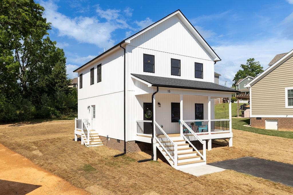 15 TOPSIDE CR, STAUNTON, Virginia 24401, 3 Bedrooms Bedrooms, ,2 BathroomsBathrooms,Residential,15 TOPSIDE CR,664191 MLS # 664191