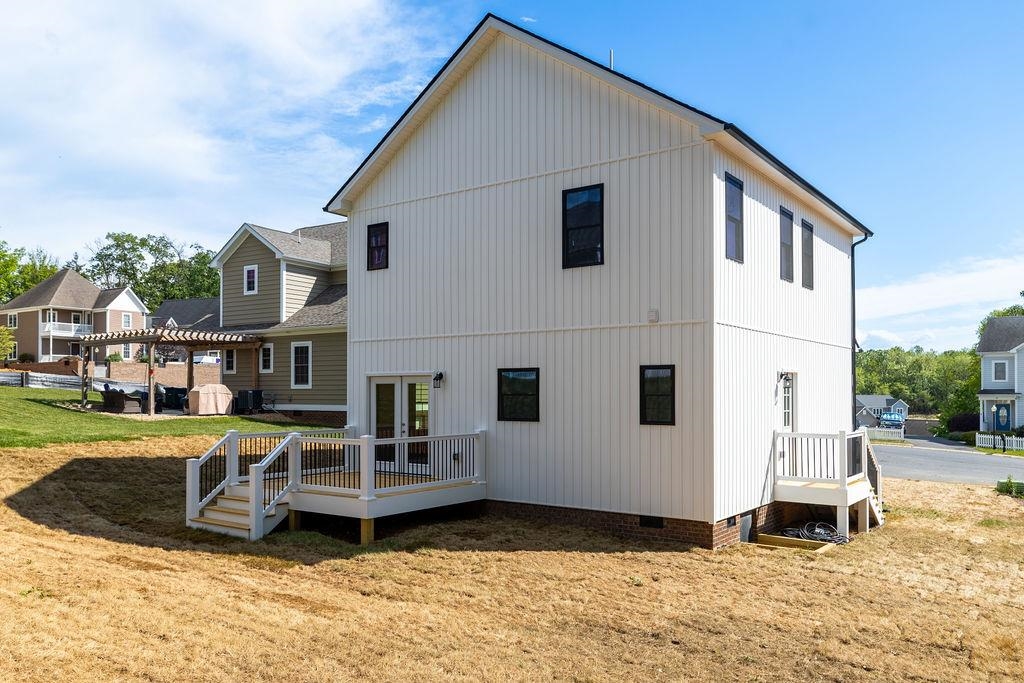 15 TOPSIDE CR, STAUNTON, Virginia 24401, 3 Bedrooms Bedrooms, ,2 BathroomsBathrooms,Residential,15 TOPSIDE CR,664191 MLS # 664191
