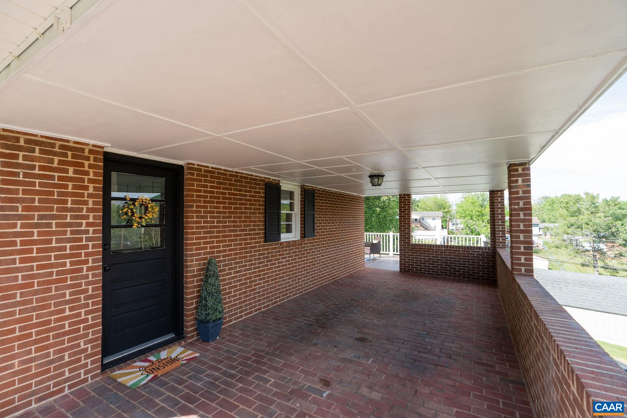 608 DAVID ST, STAUNTON, Virginia 24401, 4 Bedrooms Bedrooms, ,2 BathroomsBathrooms,Residential,608 DAVID ST,664195 MLS # 664195