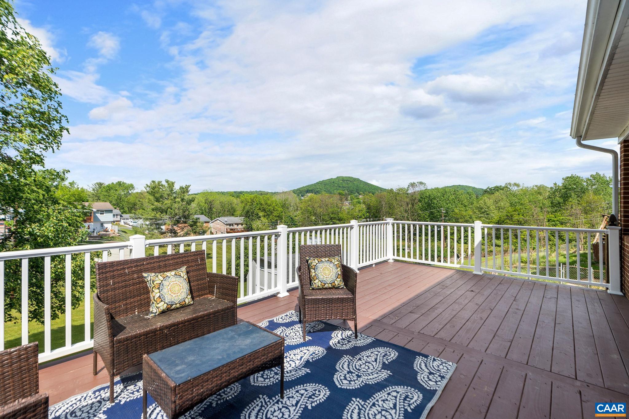 608 DAVID ST, STAUNTON, Virginia 24401, 4 Bedrooms Bedrooms, ,2 BathroomsBathrooms,Residential,608 DAVID ST,664195 MLS # 664195