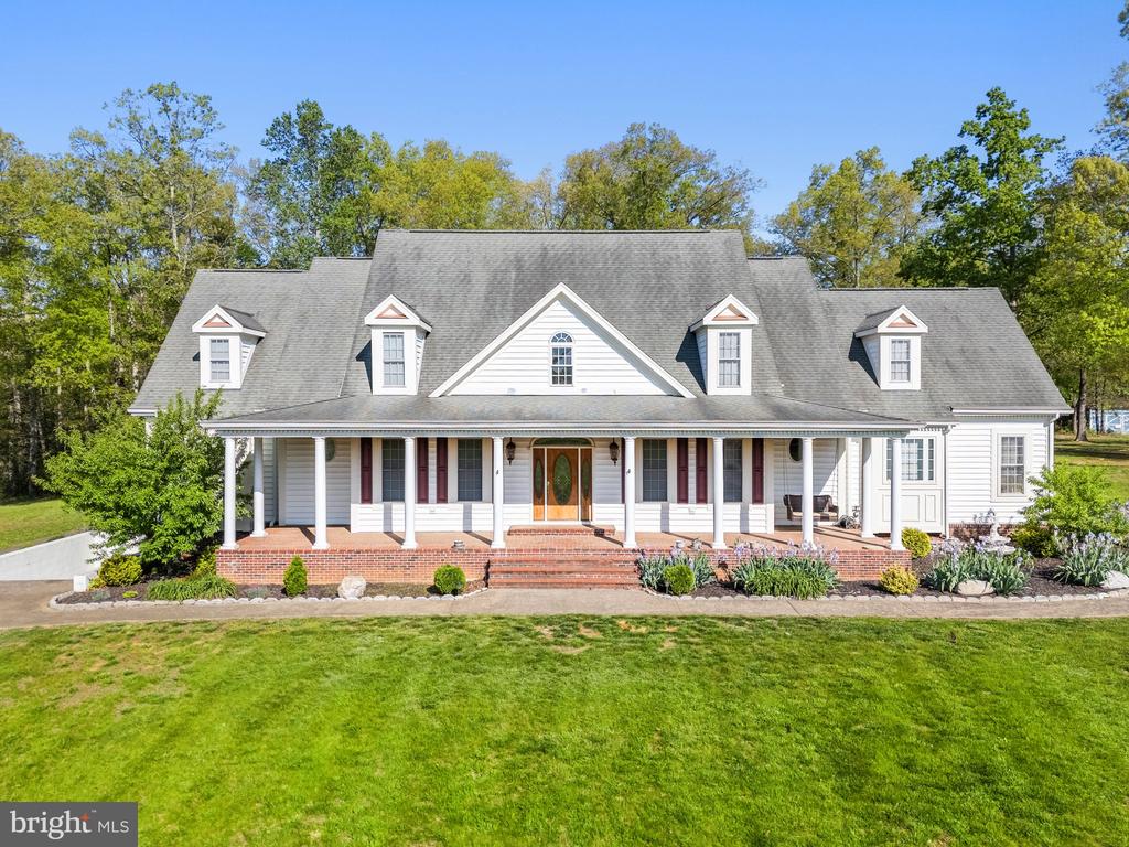 2036 SPOTSWOOD TRAIL, LOCUST GROVE, Virginia 22508, 6 Bedrooms Bedrooms, ,3 BathroomsBathrooms,Residential,2036 SPOTSWOOD TRAIL,VAOR2009434 MLS # VAOR2009434