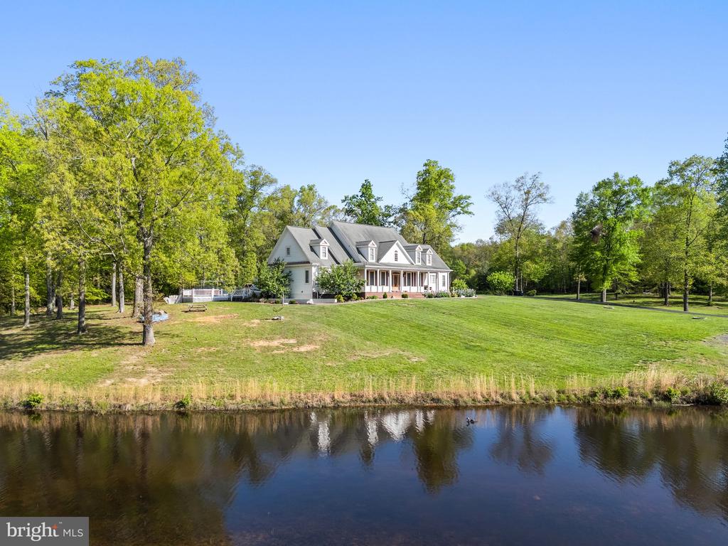 2036 SPOTSWOOD TRAIL, LOCUST GROVE, Virginia 22508, 6 Bedrooms Bedrooms, ,3 BathroomsBathrooms,Residential,2036 SPOTSWOOD TRAIL,VAOR2009434 MLS # VAOR2009434