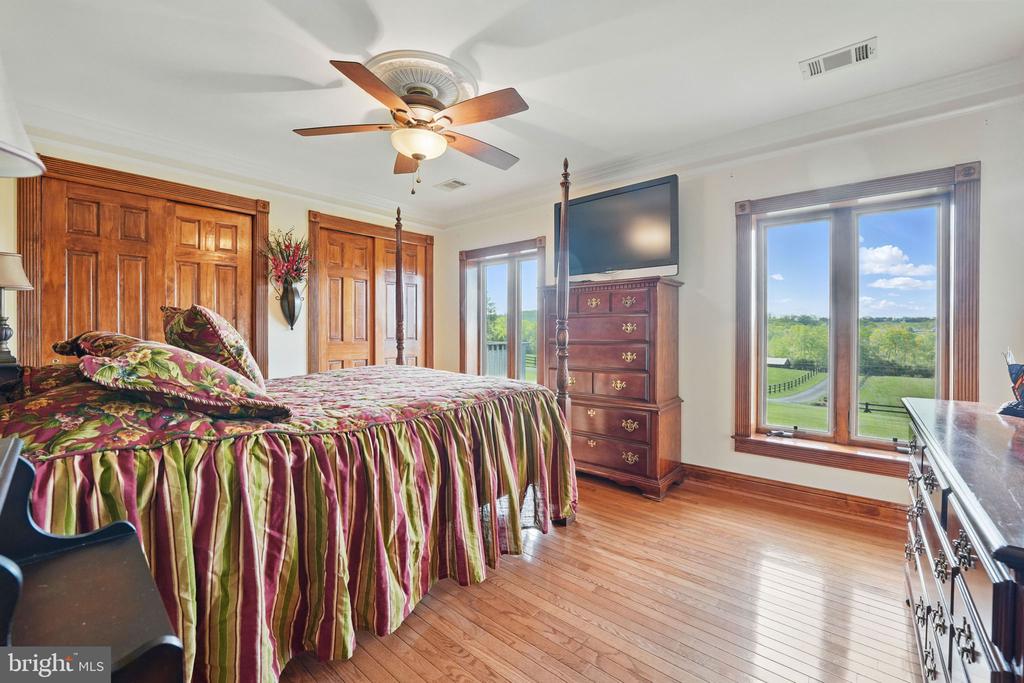 8511 LEEDS MANOR RD, WARRENTON, Virginia 20186, 4 Bedrooms Bedrooms, ,4 BathroomsBathrooms,Residential,8511 LEEDS MANOR RD,VAFQ2016382 MLS # VAFQ2016382
