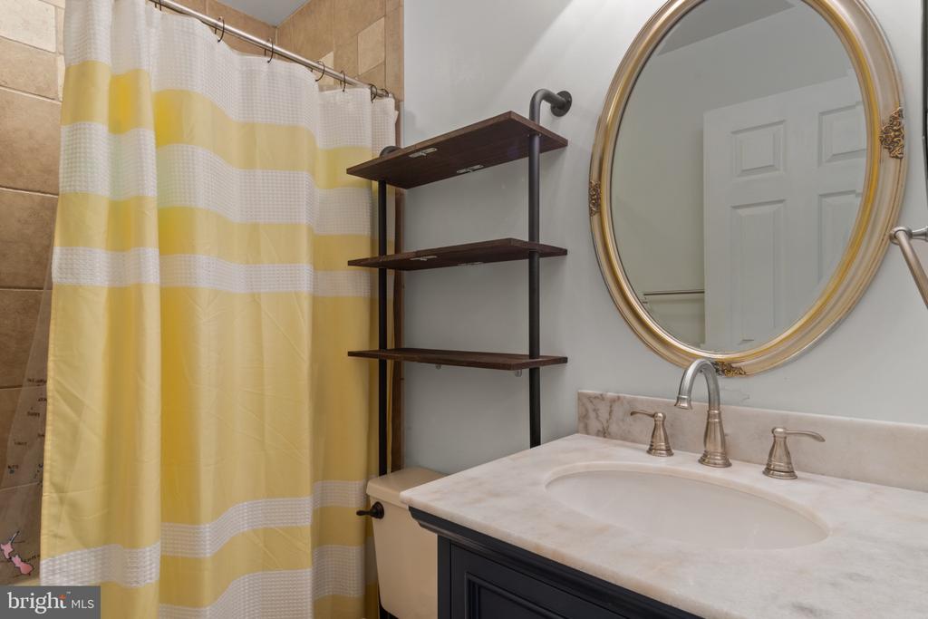 11934 GARDENIA DR, FREDERICKSBURG, Virginia 22407, 3 Bedrooms Bedrooms, ,2 BathroomsBathrooms,Residential,11934 GARDENIA DR,VASP2032770 MLS # VASP2032770