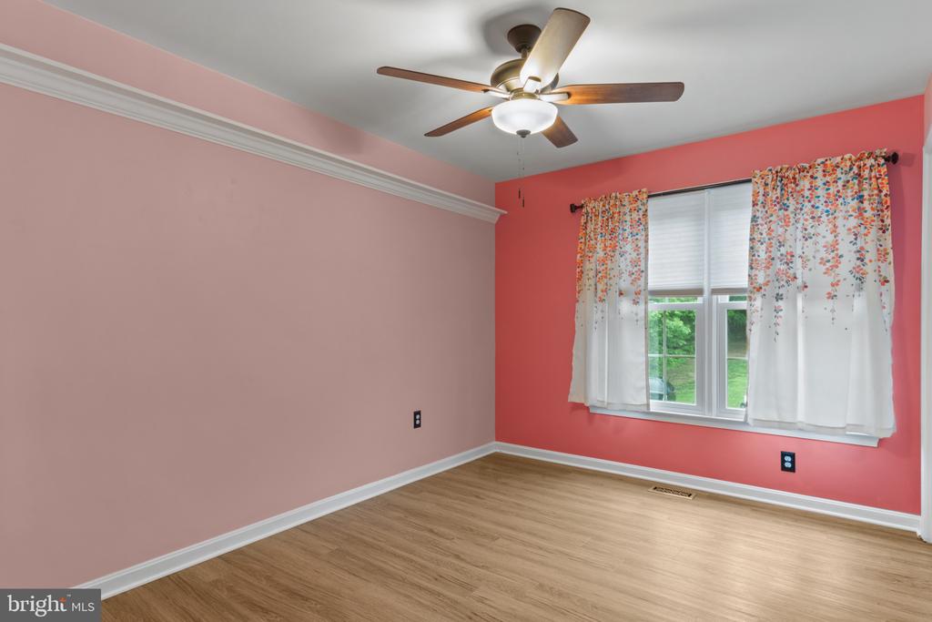 11934 GARDENIA DR, FREDERICKSBURG, Virginia 22407, 3 Bedrooms Bedrooms, ,2 BathroomsBathrooms,Residential,11934 GARDENIA DR,VASP2032770 MLS # VASP2032770