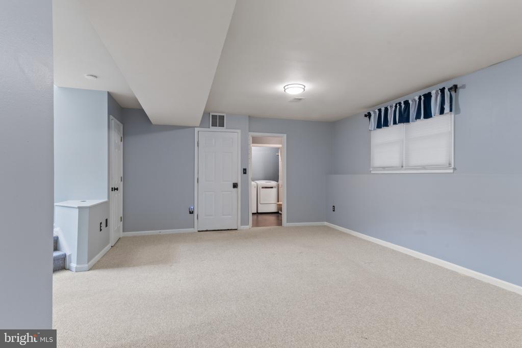11934 GARDENIA DR, FREDERICKSBURG, Virginia 22407, 3 Bedrooms Bedrooms, ,2 BathroomsBathrooms,Residential,11934 GARDENIA DR,VASP2032770 MLS # VASP2032770