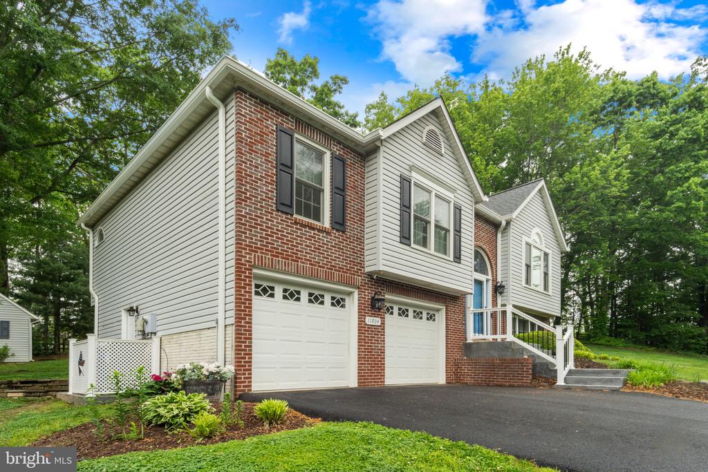 11934 GARDENIA DR, FREDERICKSBURG, Virginia 22407, 3 Bedrooms Bedrooms, ,2 BathroomsBathrooms,Residential,11934 GARDENIA DR,VASP2032770 MLS # VASP2032770
