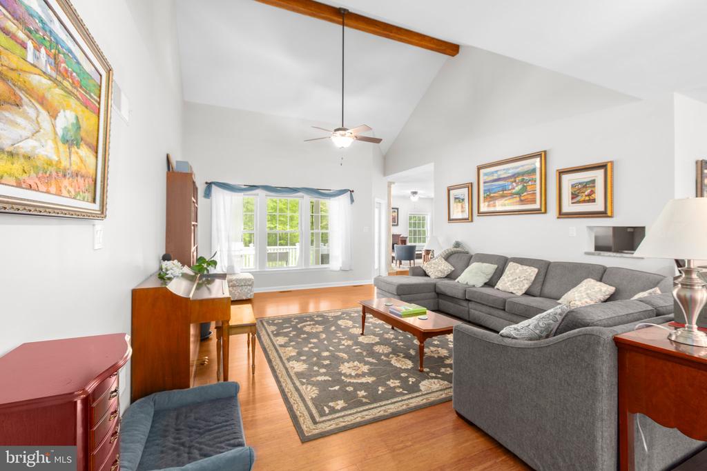 7335 DEER RIDGE WAY, SPOTSYLVANIA, Virginia 22551, 5 Bedrooms Bedrooms, ,4 BathroomsBathrooms,Residential,7335 DEER RIDGE WAY,VASP2032816 MLS # VASP2032816