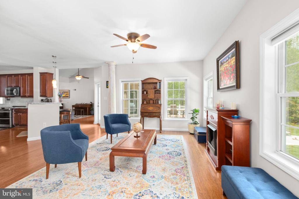 7335 DEER RIDGE WAY, SPOTSYLVANIA, Virginia 22551, 5 Bedrooms Bedrooms, ,4 BathroomsBathrooms,Residential,7335 DEER RIDGE WAY,VASP2032816 MLS # VASP2032816