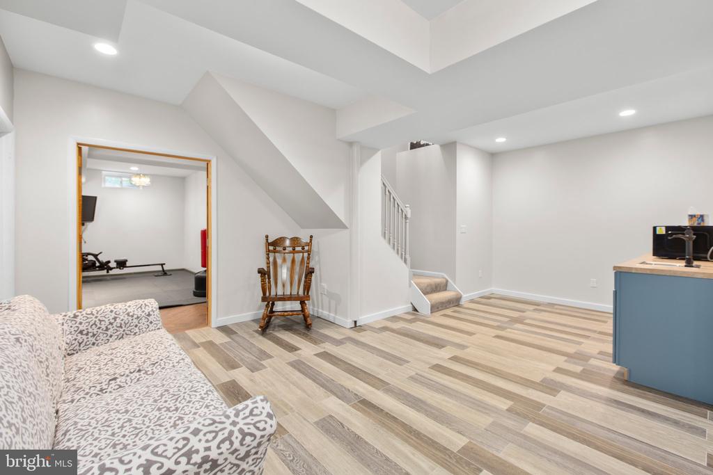 7335 DEER RIDGE WAY, SPOTSYLVANIA, Virginia 22551, 5 Bedrooms Bedrooms, ,4 BathroomsBathrooms,Residential,7335 DEER RIDGE WAY,VASP2032816 MLS # VASP2032816