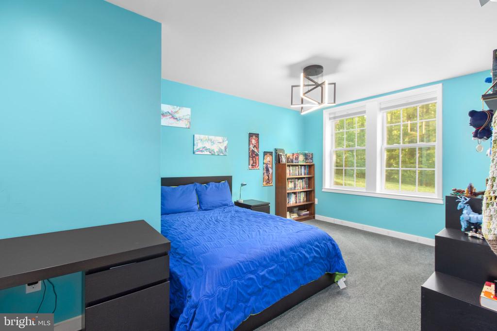 7335 DEER RIDGE WAY, SPOTSYLVANIA, Virginia 22551, 5 Bedrooms Bedrooms, ,4 BathroomsBathrooms,Residential,7335 DEER RIDGE WAY,VASP2032816 MLS # VASP2032816