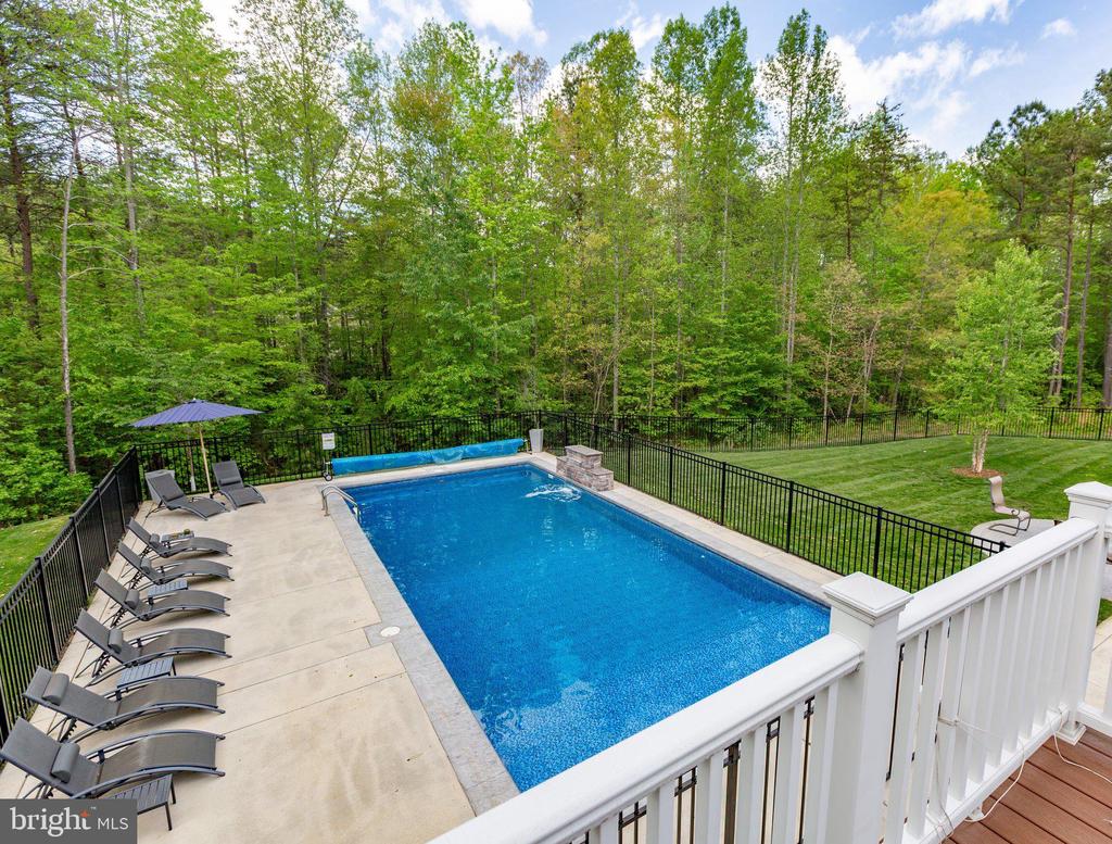 7335 DEER RIDGE WAY, SPOTSYLVANIA, Virginia 22551, 5 Bedrooms Bedrooms, ,4 BathroomsBathrooms,Residential,7335 DEER RIDGE WAY,VASP2032816 MLS # VASP2032816