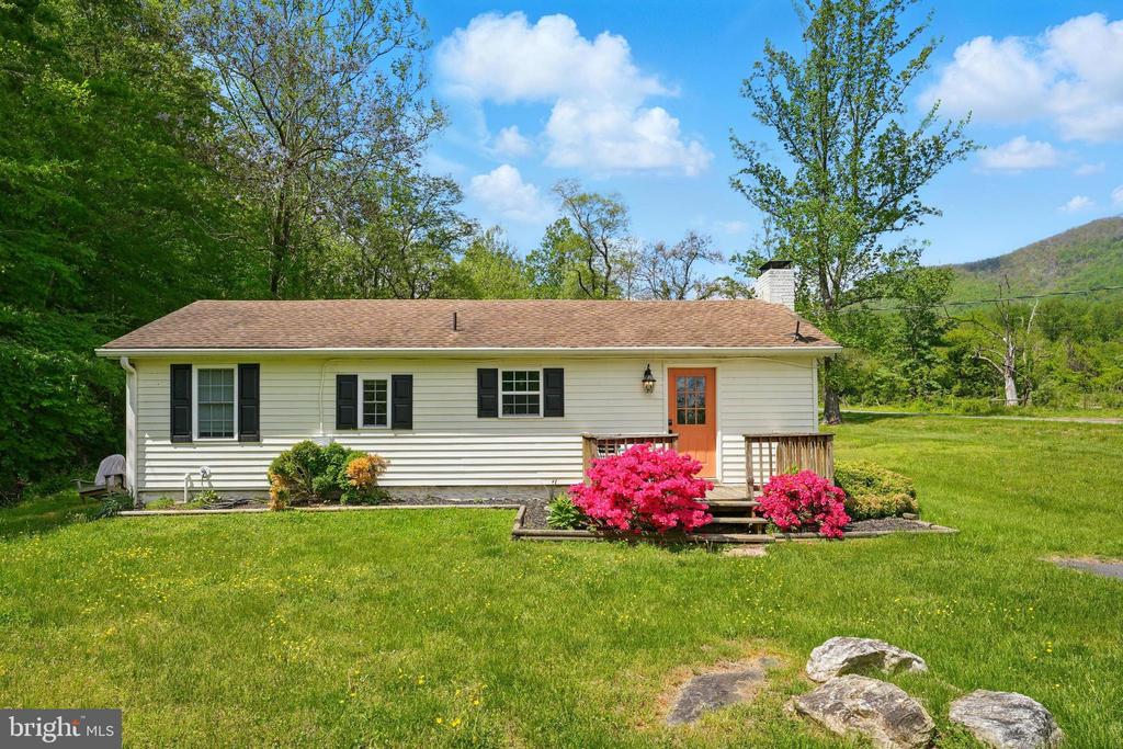 1195 QUAKER RUN RD, MADISON, Virginia 22727, 3 Bedrooms Bedrooms, ,1 BathroomBathrooms,Residential,1195 QUAKER RUN RD,VAMA2002216 MLS # VAMA2002216