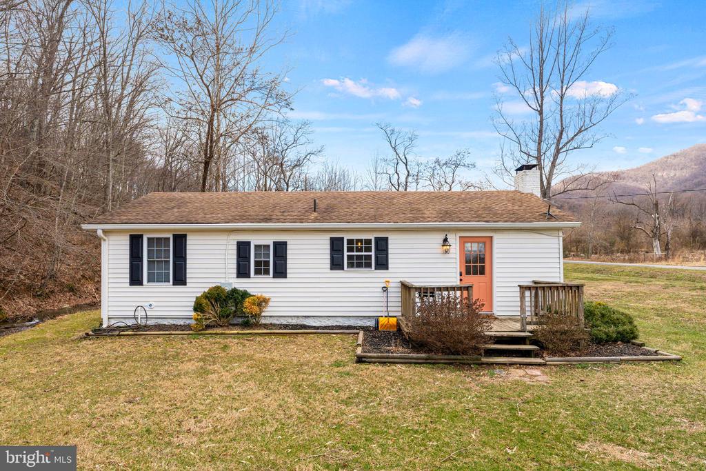 1195 QUAKER RUN RD, MADISON, Virginia 22727, 3 Bedrooms Bedrooms, ,1 BathroomBathrooms,Residential,1195 QUAKER RUN RD,VAMA2002216 MLS # VAMA2002216