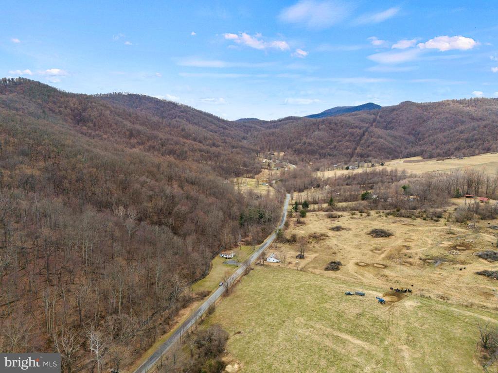 1195 QUAKER RUN RD, MADISON, Virginia 22727, 3 Bedrooms Bedrooms, ,1 BathroomBathrooms,Residential,1195 QUAKER RUN RD,VAMA2002216 MLS # VAMA2002216