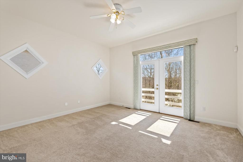 3714 FAIRWAYS CT, FREDERICKSBURG, Virginia 22408, 7 Bedrooms Bedrooms, ,6 BathroomsBathrooms,Residential,3714 FAIRWAYS CT,VASP2032926 MLS # VASP2032926