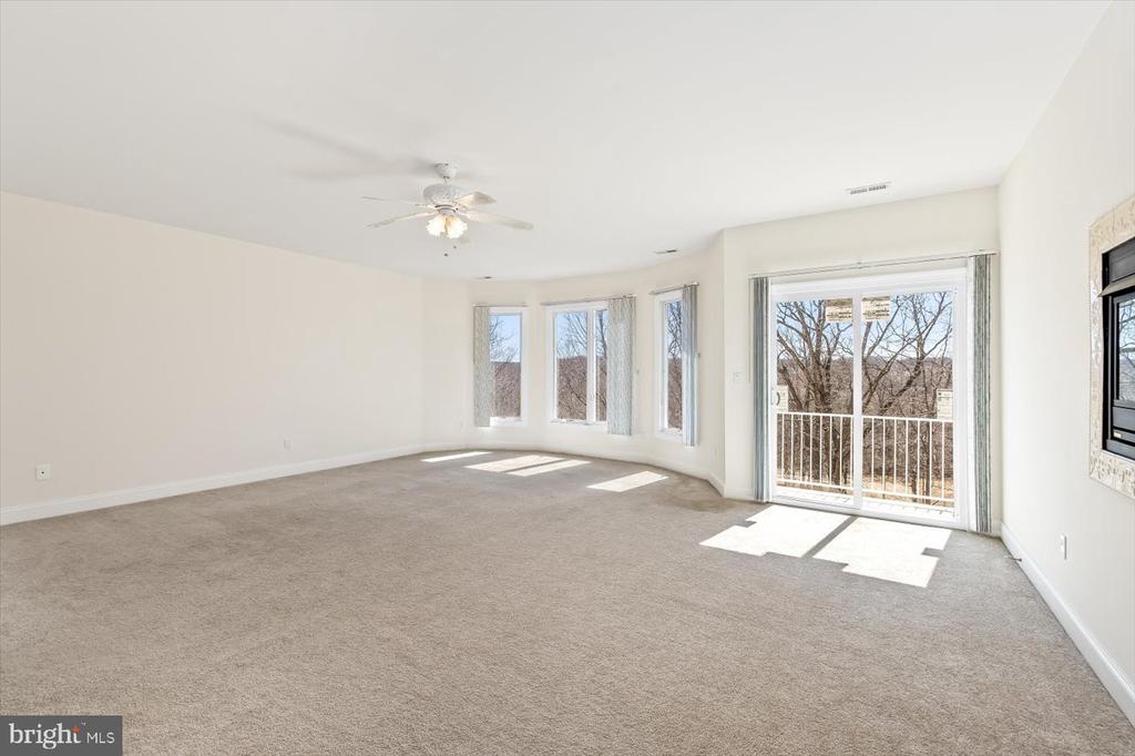 3714 FAIRWAYS CT, FREDERICKSBURG, Virginia 22408, 7 Bedrooms Bedrooms, ,6 BathroomsBathrooms,Residential,3714 FAIRWAYS CT,VASP2032926 MLS # VASP2032926