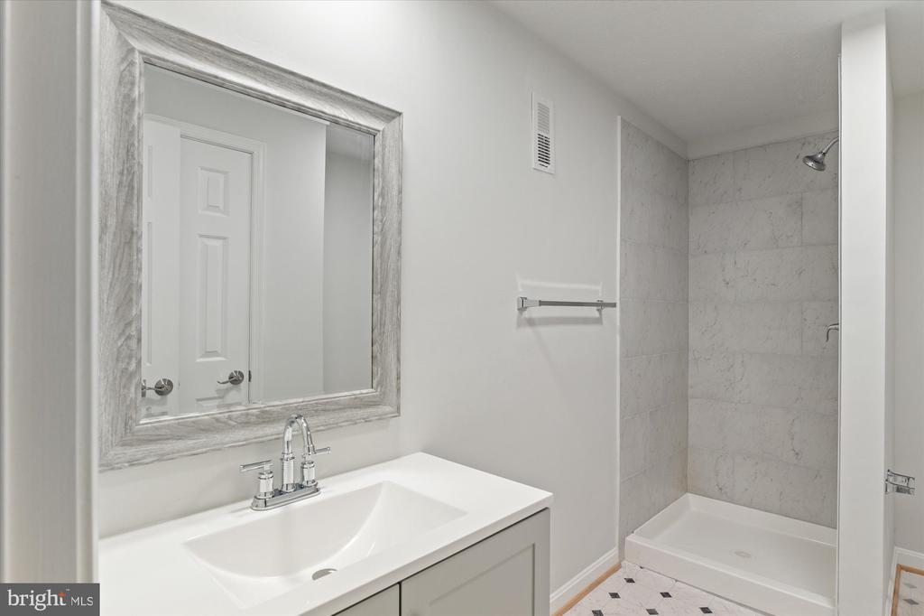 3000 EARLYSVILLE RD, EARLYSVILLE, Virginia 22936, 3 Bedrooms Bedrooms, ,3 BathroomsBathrooms,Residential,3000 EARLYSVILLE RD,VAAB2000974 MLS # VAAB2000974