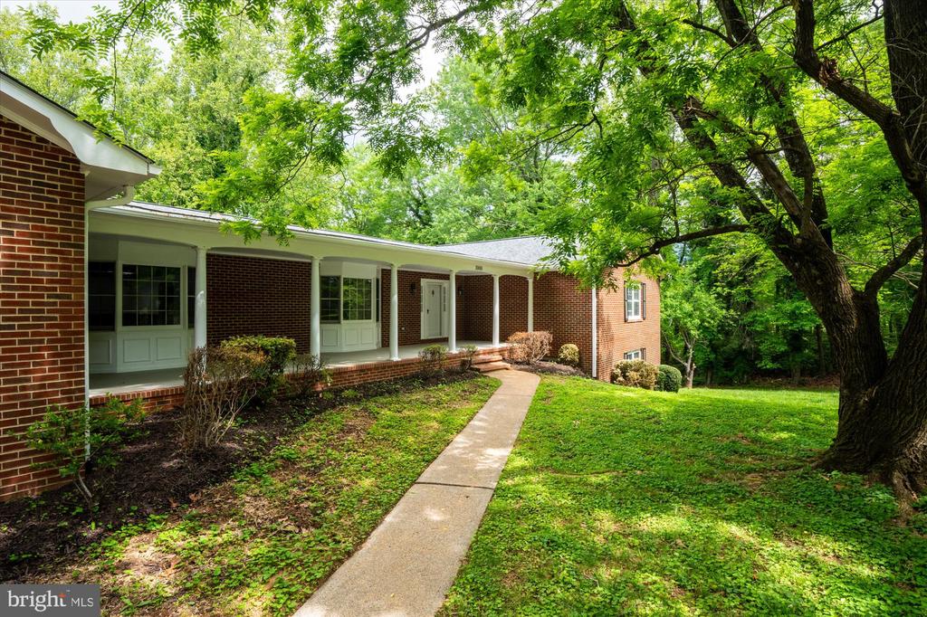 3000 EARLYSVILLE RD, EARLYSVILLE, Virginia 22936, 3 Bedrooms Bedrooms, ,3 BathroomsBathrooms,Residential,3000 EARLYSVILLE RD,VAAB2000974 MLS # VAAB2000974