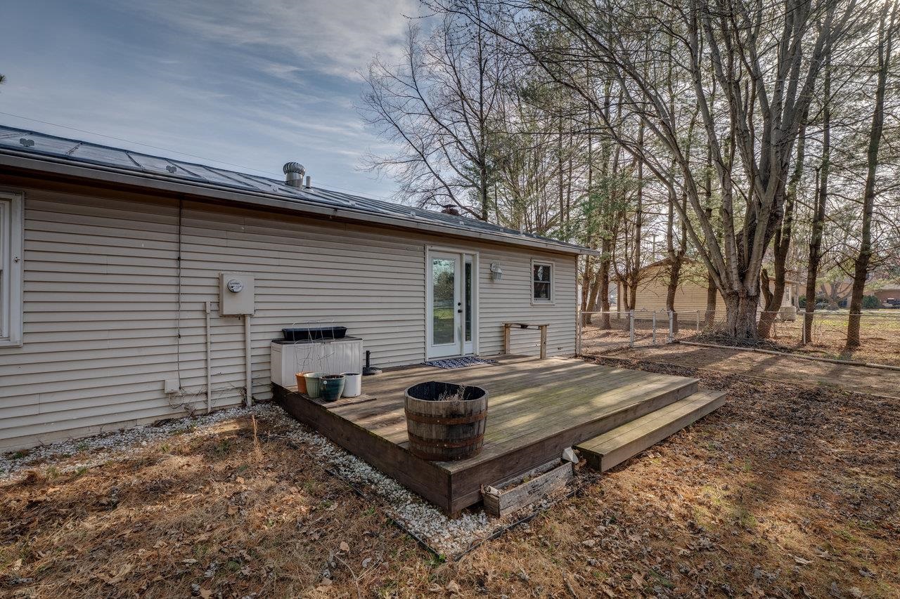 503 6TH ST, GROTTOES, Virginia 24441, 3 Bedrooms Bedrooms, ,1 BathroomBathrooms,Residential,503 6TH ST,662213 MLS # 662213