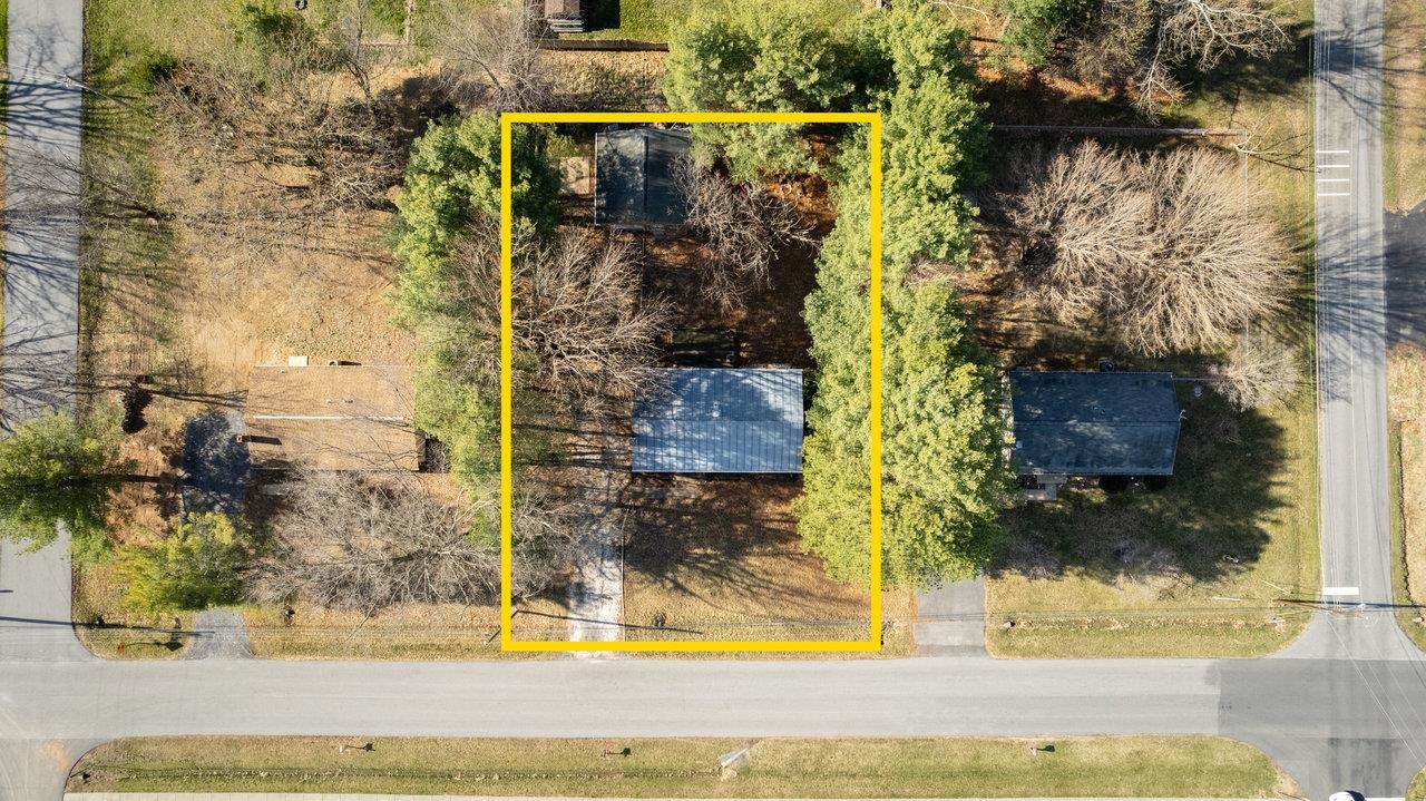 503 6TH ST, GROTTOES, Virginia 24441, 3 Bedrooms Bedrooms, ,1 BathroomBathrooms,Residential,503 6TH ST,662213 MLS # 662213