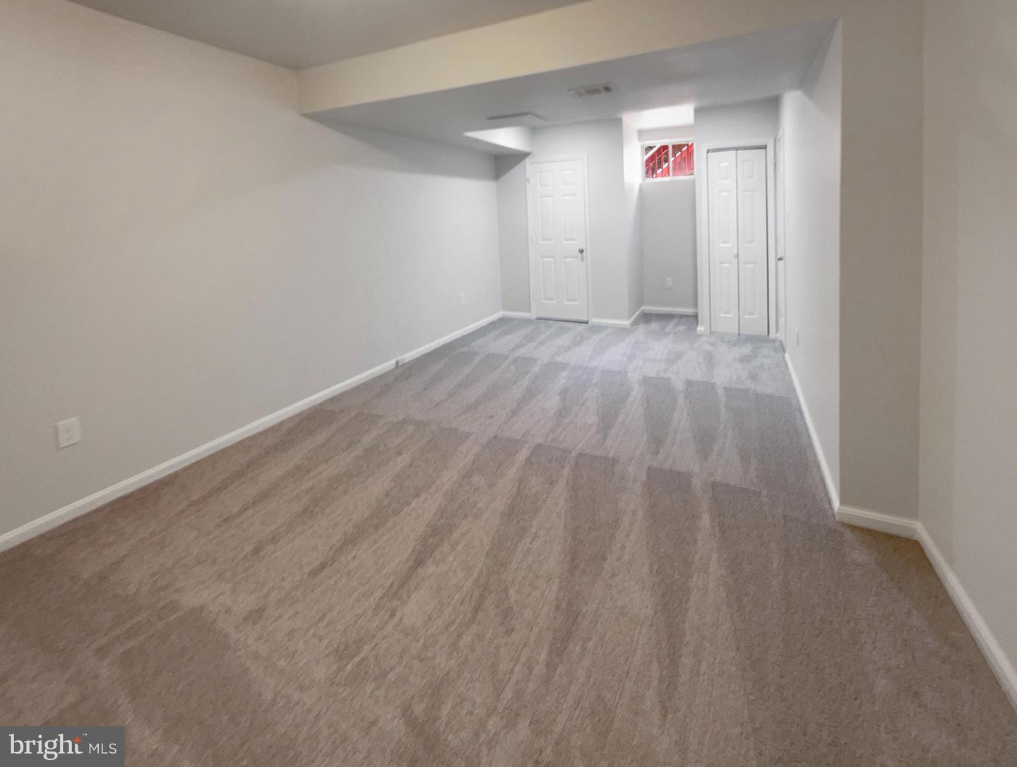 2724 VALESTRA CIR, OAKTON, Virginia 22124, 4 Bedrooms Bedrooms, ,3 BathroomsBathrooms,Residential,For sale,2724 VALESTRA CIR,VAFX2227706 MLS # VAFX2227706