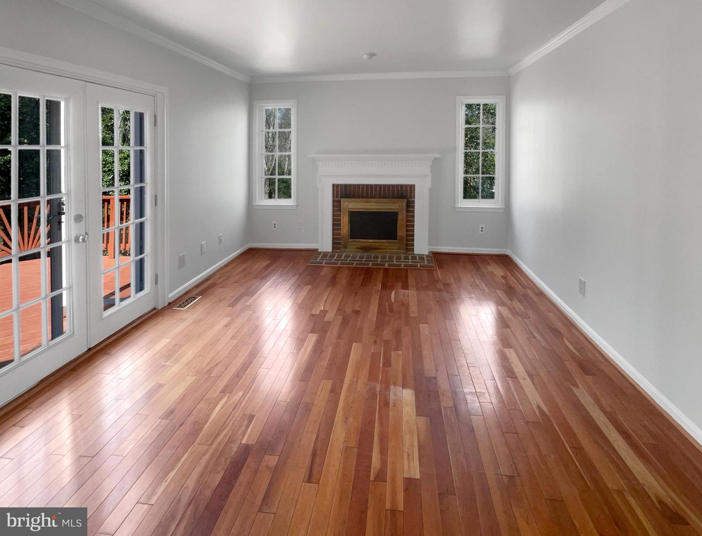 2724 VALESTRA CIR, OAKTON, Virginia 22124, 4 Bedrooms Bedrooms, ,3 BathroomsBathrooms,Residential,For sale,2724 VALESTRA CIR,VAFX2227706 MLS # VAFX2227706