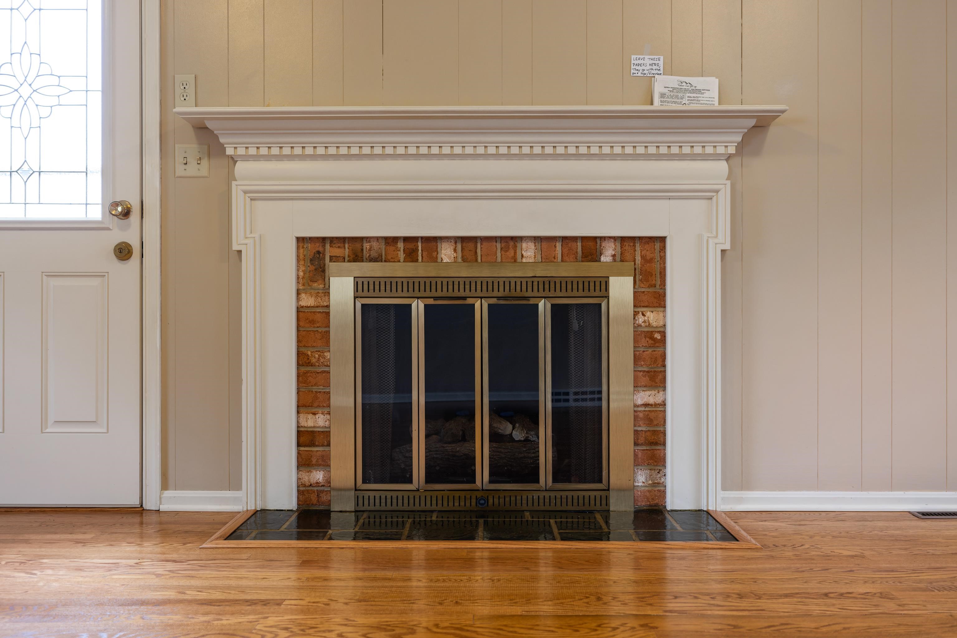 407 CARDINAL ST, STAUNTON, Virginia 24401, 3 Bedrooms Bedrooms, ,2 BathroomsBathrooms,Residential,MOVE-IN READY,407 CARDINAL ST,663650 MLS # 663650