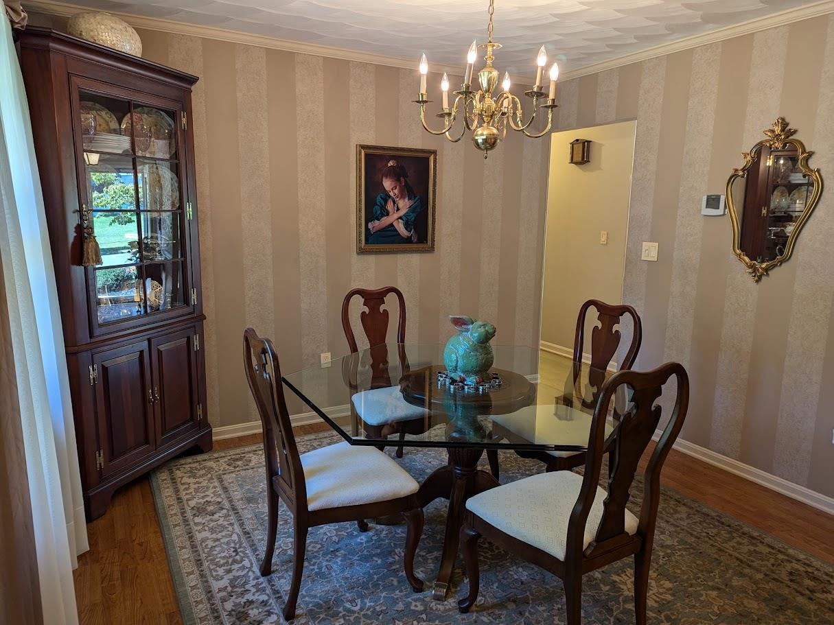 407 CARDINAL ST, STAUNTON, Virginia 24401, 3 Bedrooms Bedrooms, ,2 BathroomsBathrooms,Residential,MOVE-IN READY,407 CARDINAL ST,663650 MLS # 663650