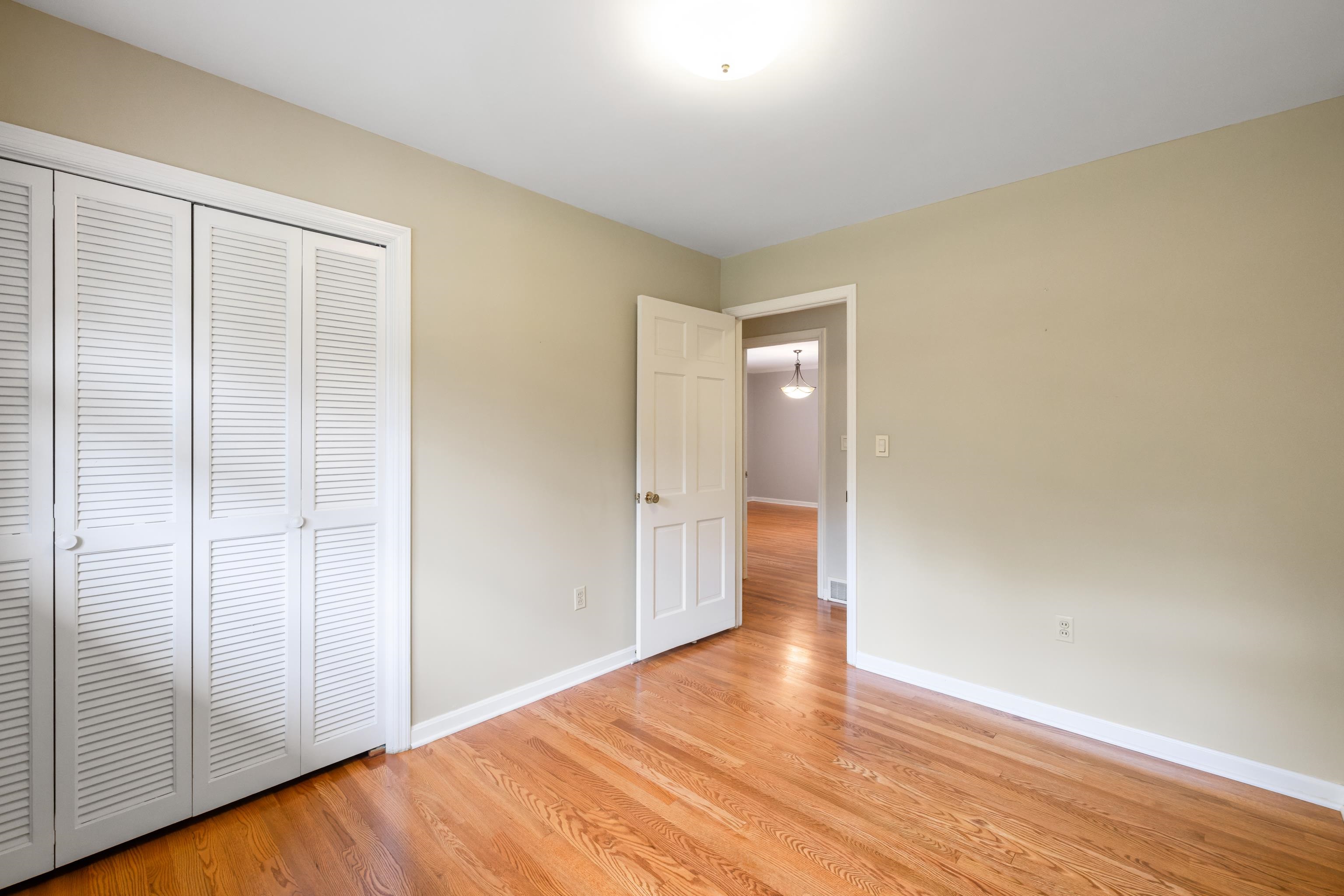 407 CARDINAL ST, STAUNTON, Virginia 24401, 3 Bedrooms Bedrooms, ,2 BathroomsBathrooms,Residential,MOVE-IN READY,407 CARDINAL ST,663650 MLS # 663650