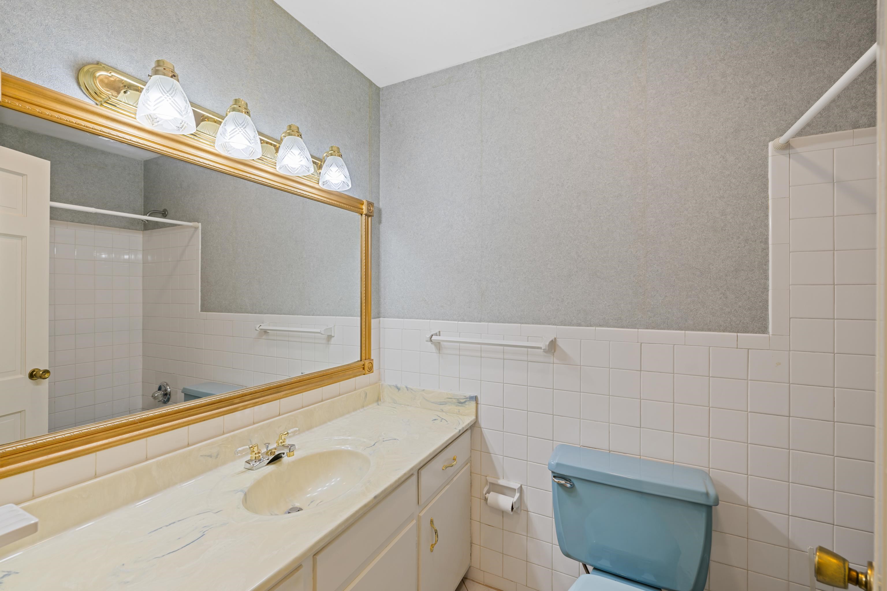 407 CARDINAL ST, STAUNTON, Virginia 24401, 3 Bedrooms Bedrooms, ,2 BathroomsBathrooms,Residential,MOVE-IN READY,407 CARDINAL ST,663650 MLS # 663650