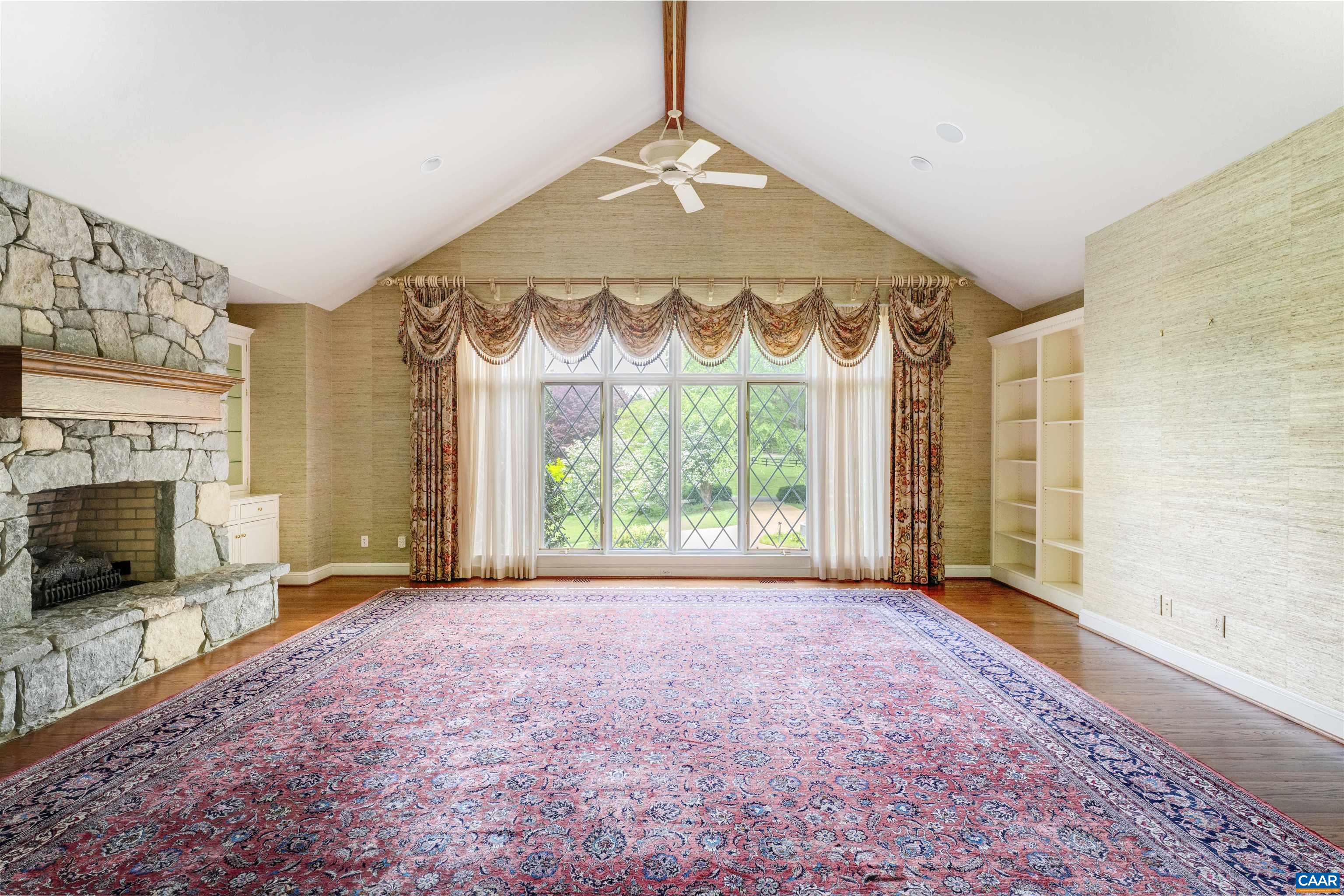 2121 GARTH RD, CHARLOTTESVILLE, Virginia 22901, 3 Bedrooms Bedrooms, ,3 BathroomsBathrooms,Residential,MAJESTIC OAKS,2121 GARTH RD,664135 MLS # 664135